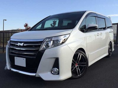 TOYOTA NOAH + SHALLEN XF-55 monoblock