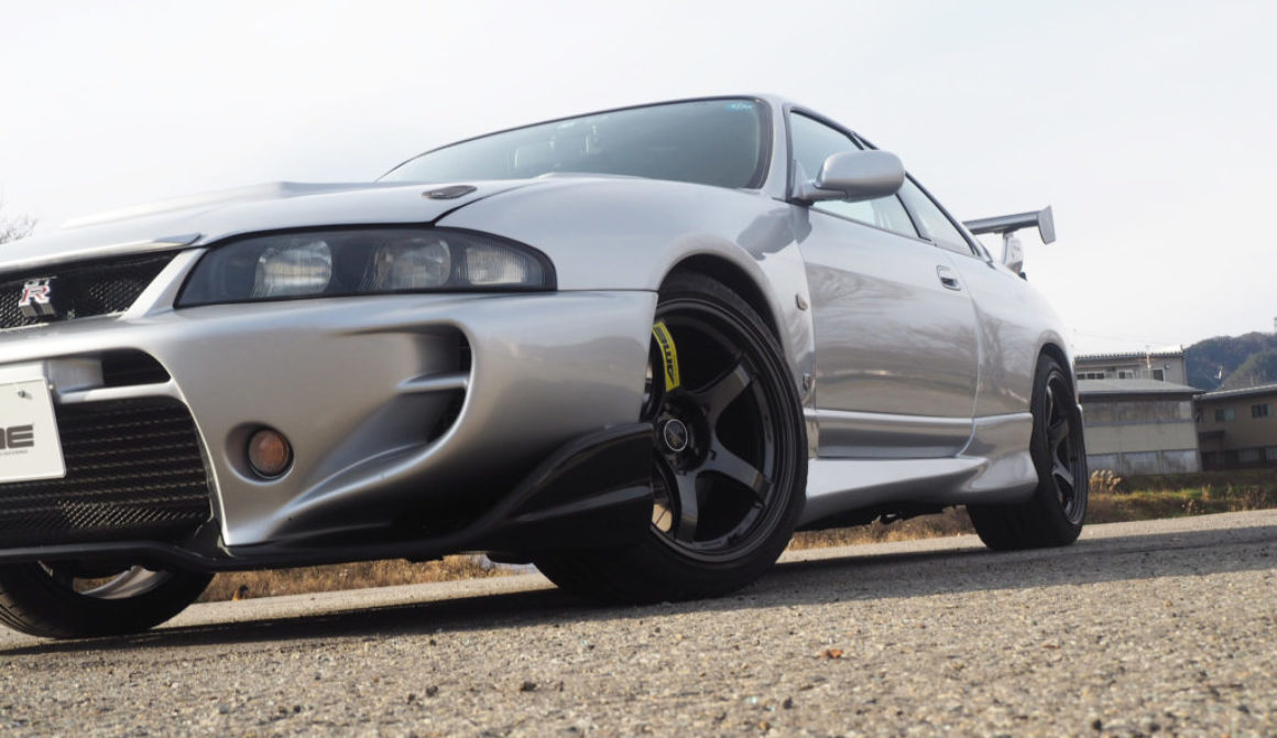 OLYMPUS DIGITAL CAMERA NISSAN R33 GT-R×TRACER GT-V