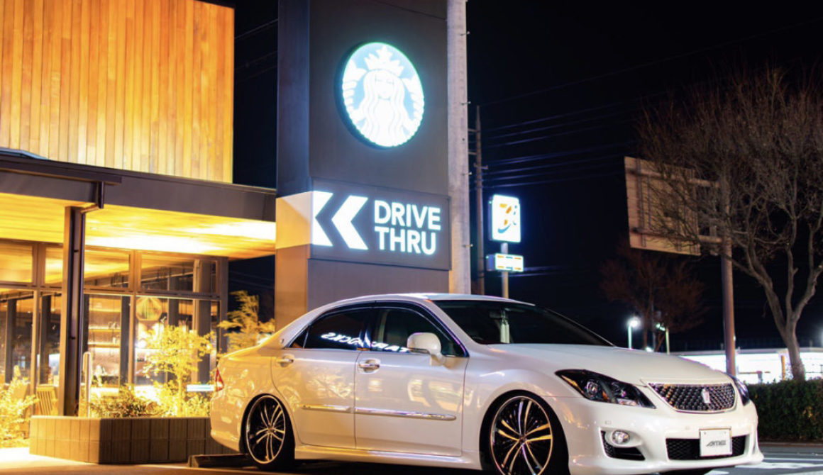 C669E245-9EC0-4C0D-A4B8-8AF9E205E307 TOYOTA CROWN×SHALLEN XR-75