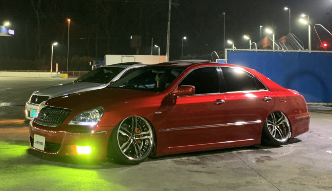 A57DA0EE-670D-45F0-AFB7-35D24A1E1A11 TOYOTA CROWN MAJESTA×SHALLEN XF-55