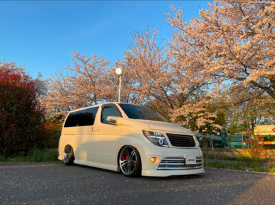 NISSAN ELGRAND×SHALLEN XF-55