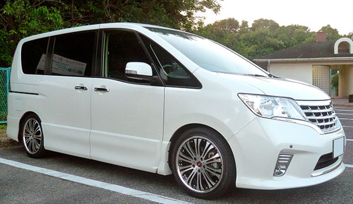 NISSAN SERENA + SHALLEN XS-20