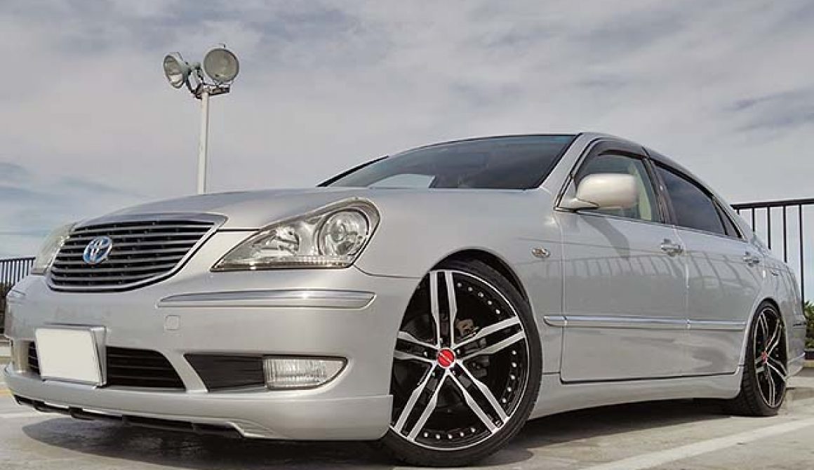 TOYOTA CROWN MAJESTA +  SHALLEN XF-55 monoblock