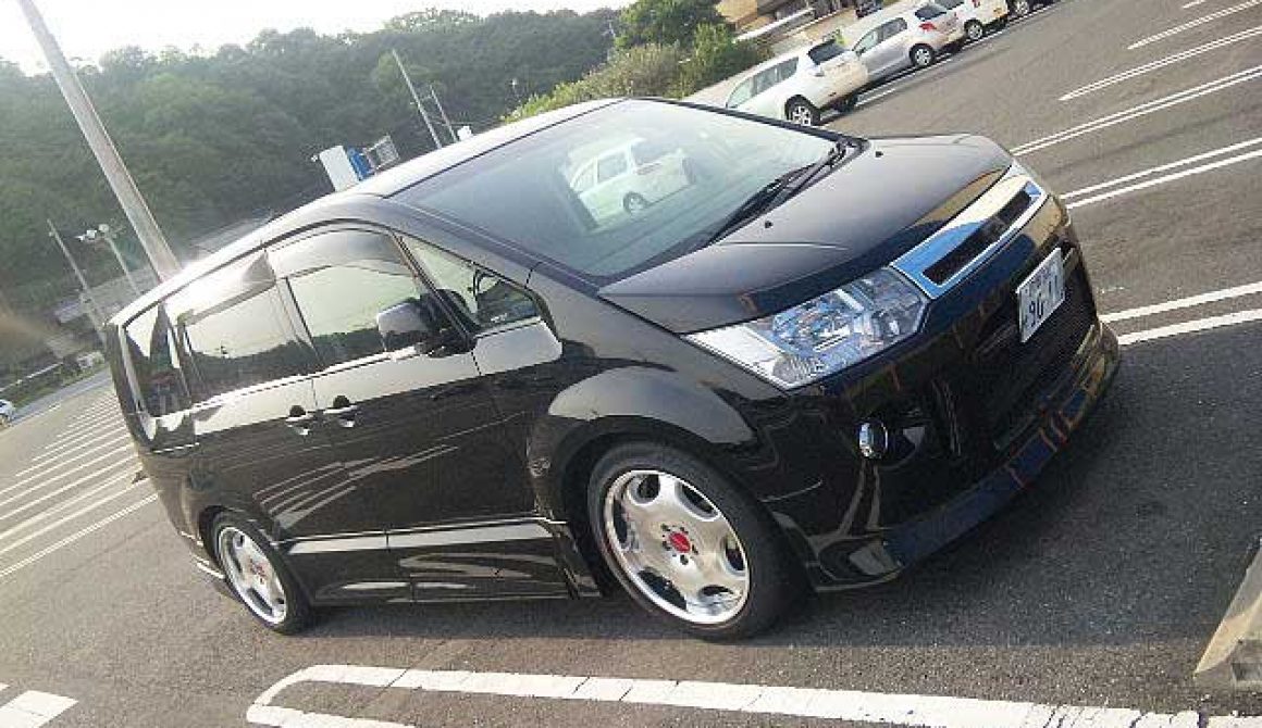 YUCCI_delica_2 MITSUBISHI DELICA D:5 ROADEST + SHALLEN LX