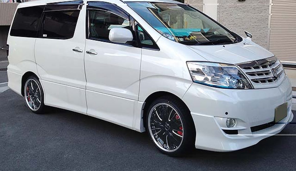TOYOTA ALPHARD + MODELART BRAZZER
