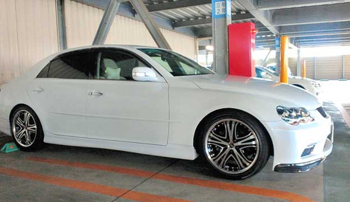 TOYOTA MARK X + SHALLEN XV-77