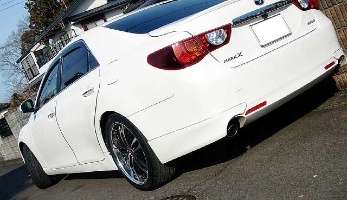 TOYOTA MARK X + SHALLEN XR-75