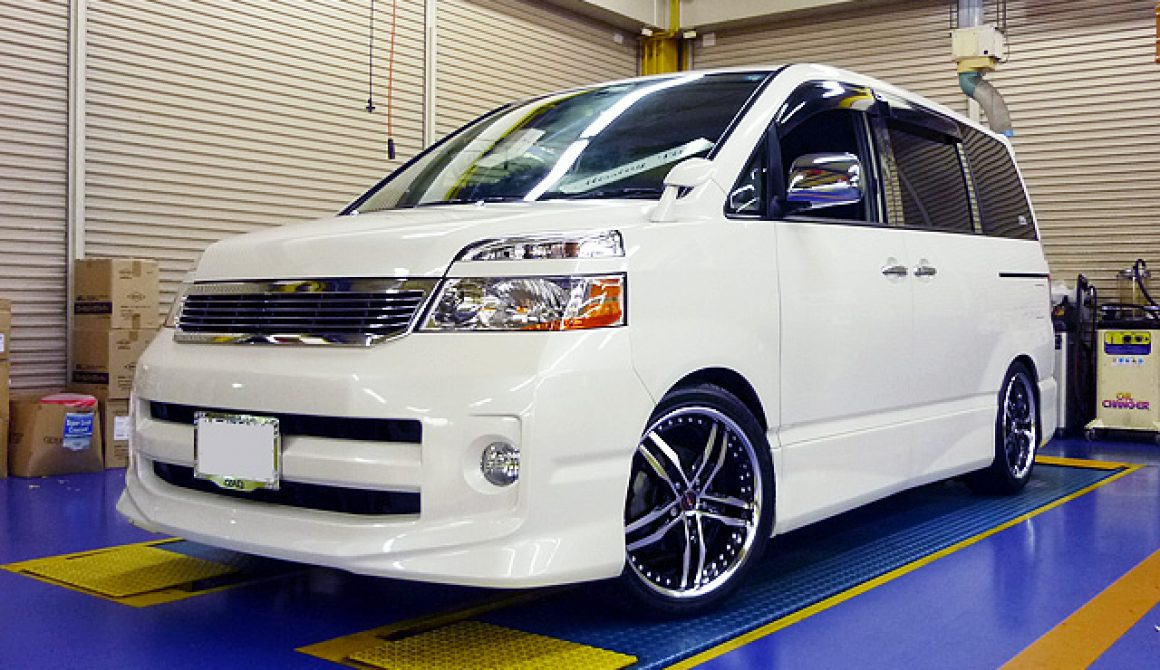 koneko_voxy TOYOTA VOXY + SHALLEN XF-55