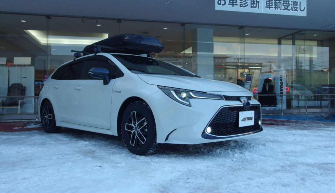 TOYOTA COROLLA TOURING×SMACK REVILA